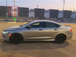 Chrysler 200